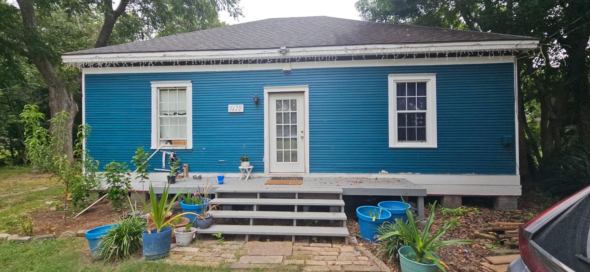 7139 2nd Street, Hitchcock, TX 77563 7139 2nd Street, Hitchcock, TX 77563