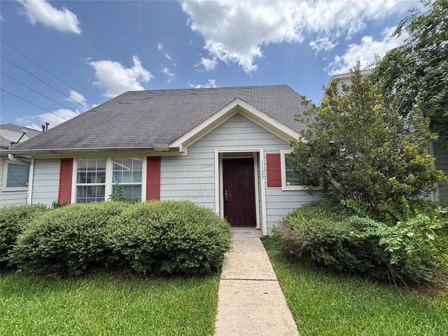Property photo for 1123 Verde Trails Drive, Houston, TX