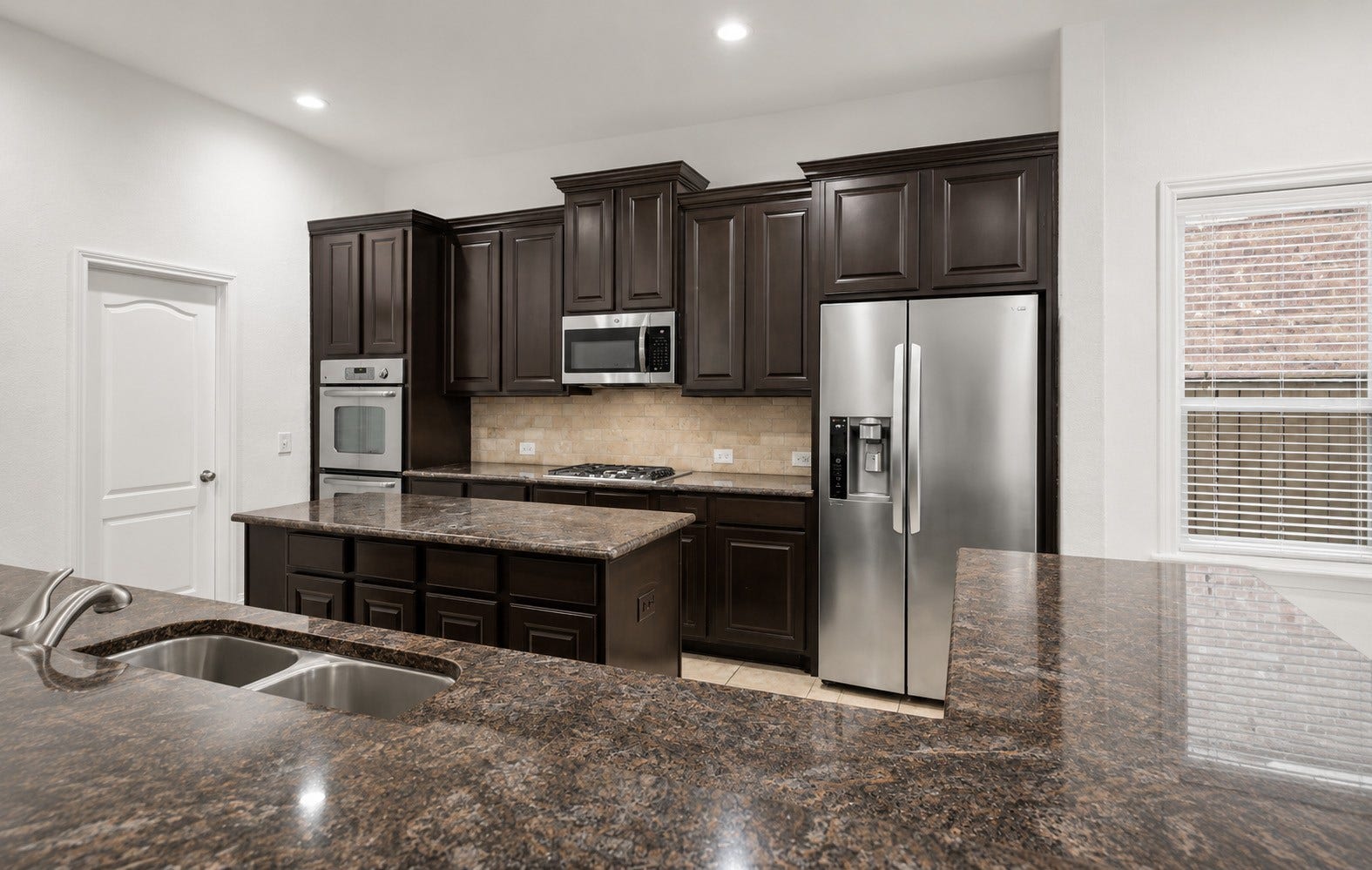 51 PRAIRIE FALCON, The Woodlands, TX 77389 51 PRAIRIE FALCON, The Woodlands, TX 77389