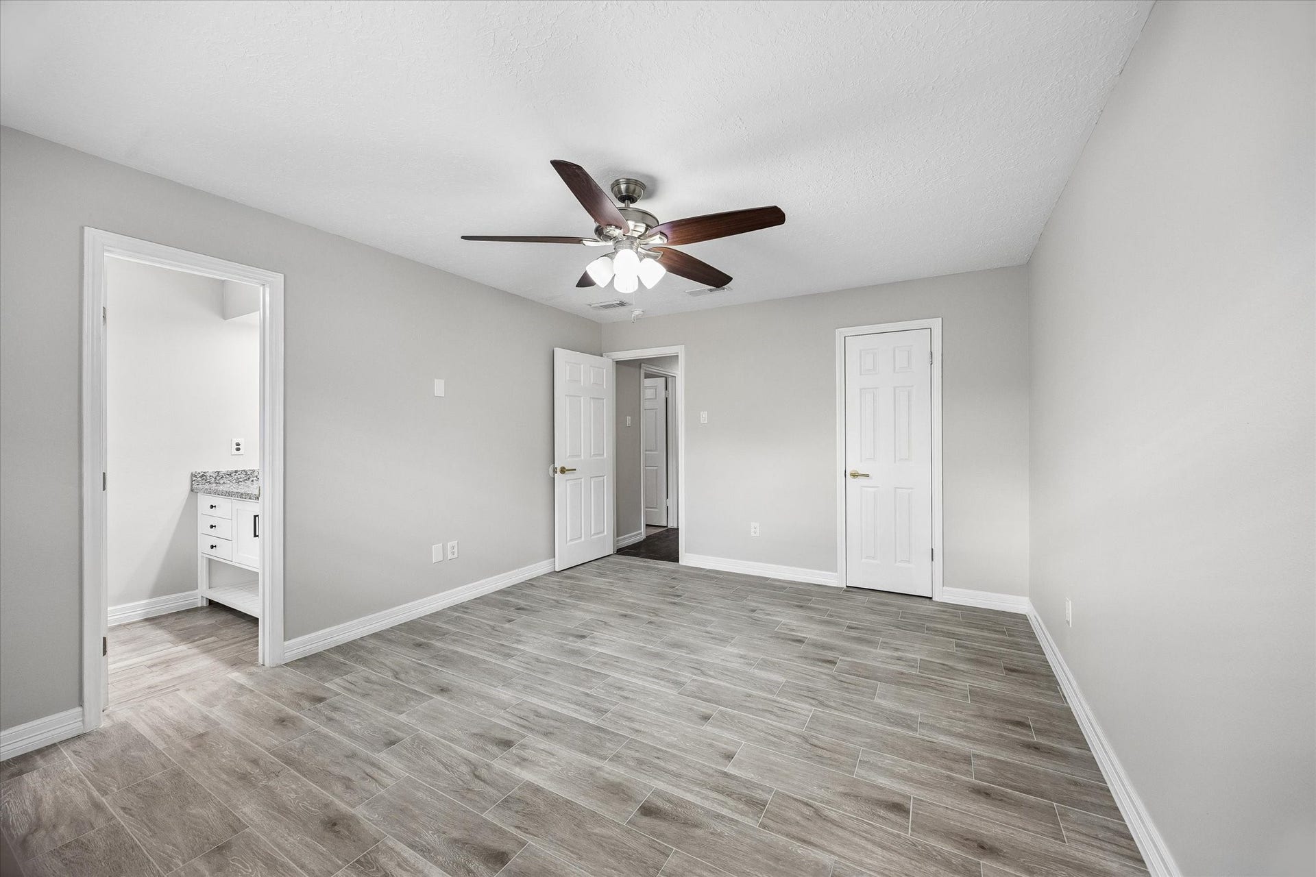 2109 Harper Drive, Pasadena, TX 77502 2109 Harper Drive, Pasadena, TX 77502