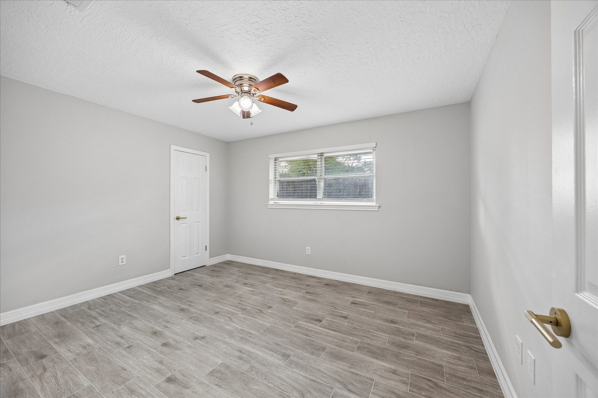 2109 Harper Drive, Pasadena, TX 77502 2109 Harper Drive, Pasadena, TX 77502