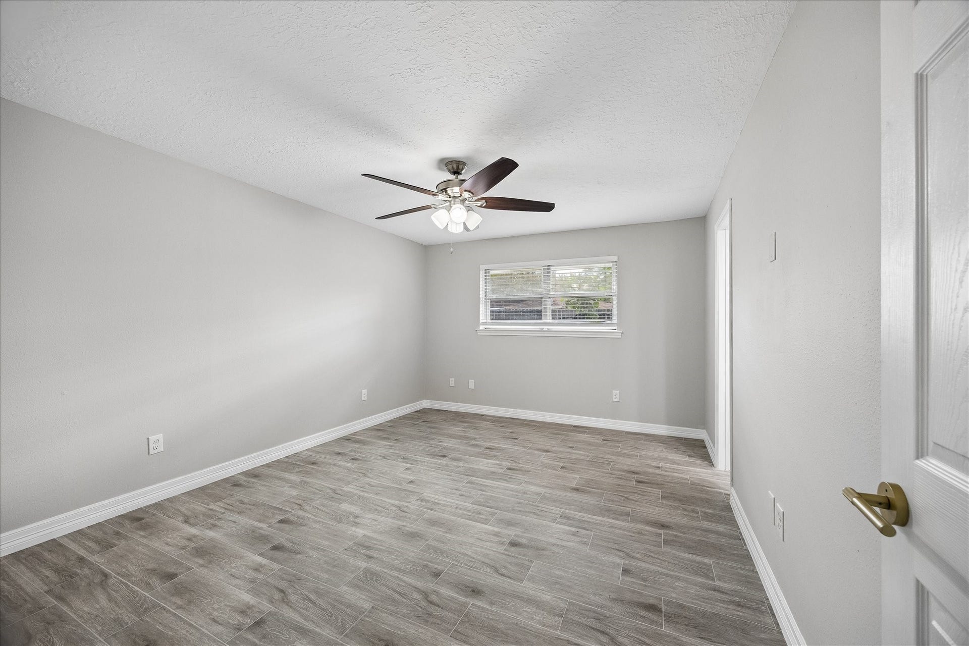 2109 Harper Drive, Pasadena, TX 77502 2109 Harper Drive, Pasadena, TX 77502
