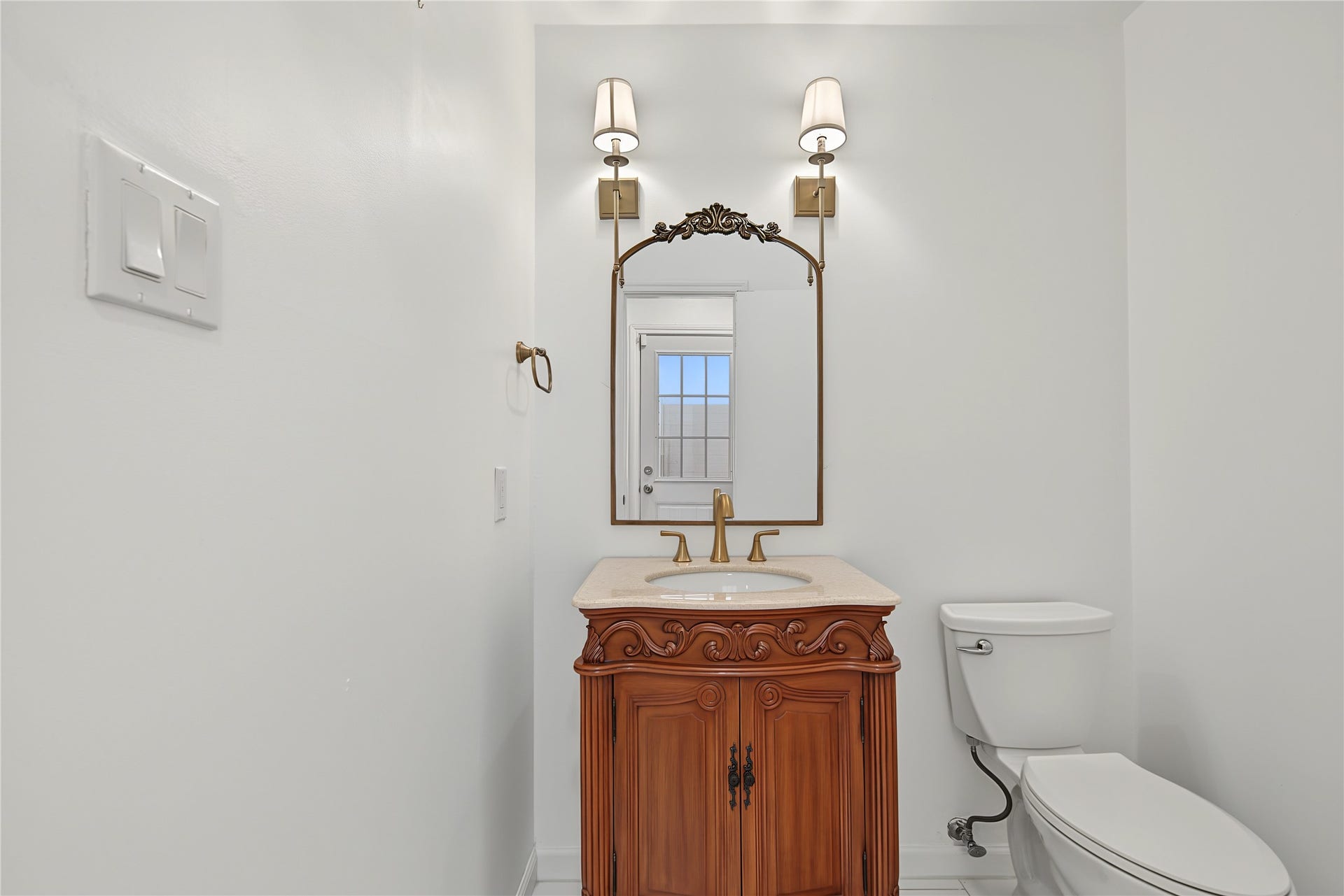 18307 Kings Row, Webster, TX 77058 18307 Kings Row, Webster, TX 77058