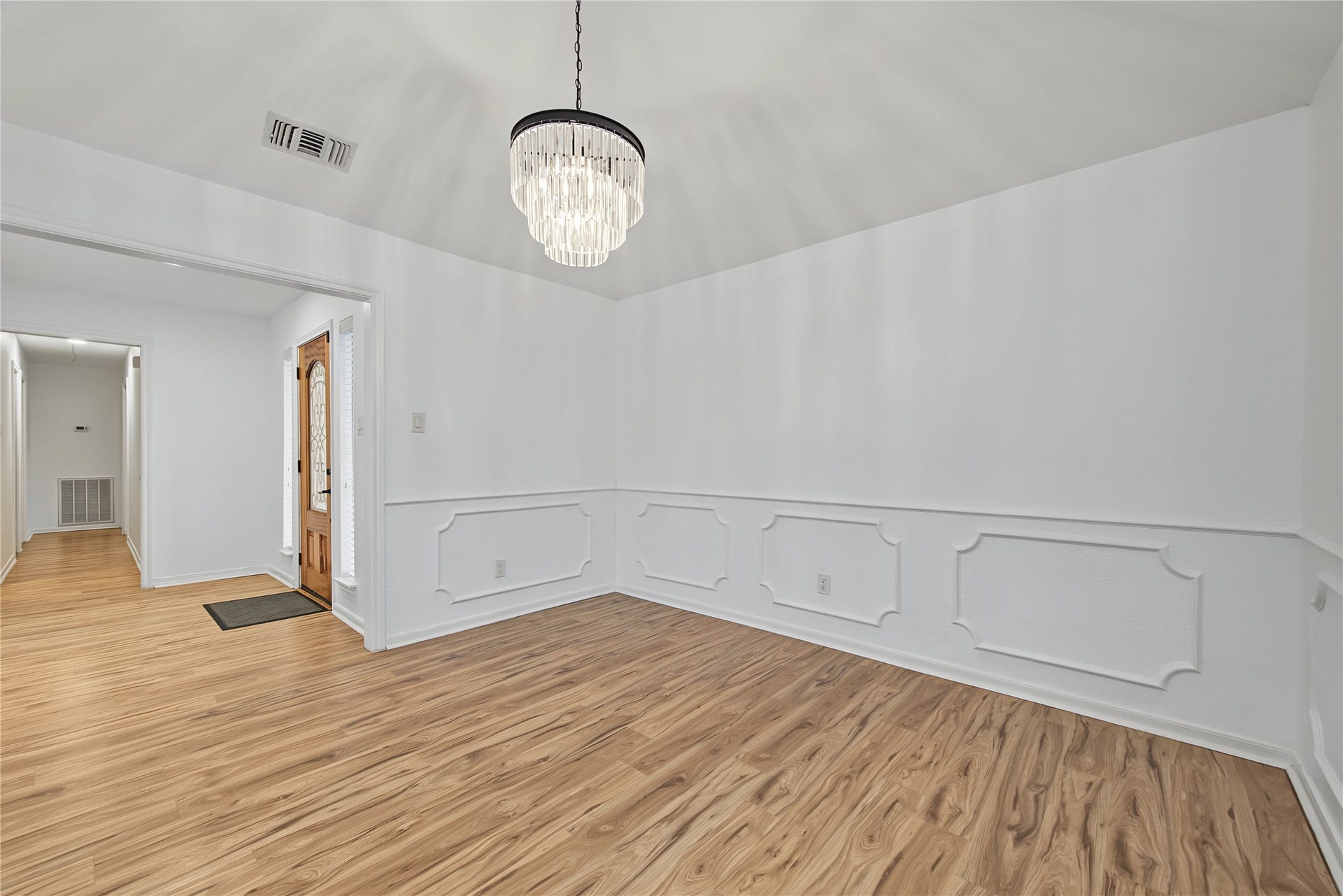 18307 Kings Row, Webster, TX 77058 18307 Kings Row, Webster, TX 77058