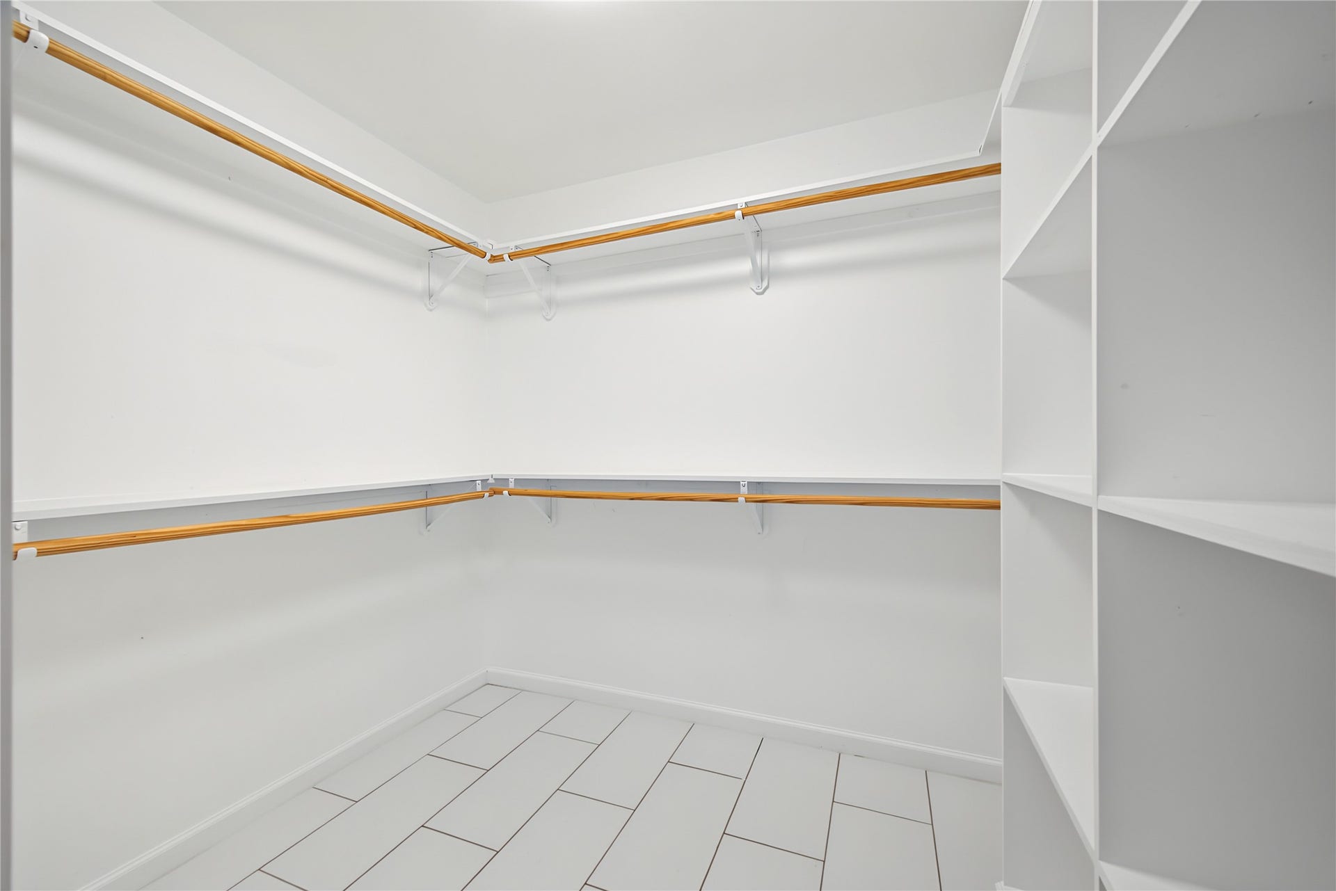 18307 Kings Row, Webster, TX 77058 18307 Kings Row, Webster, TX 77058