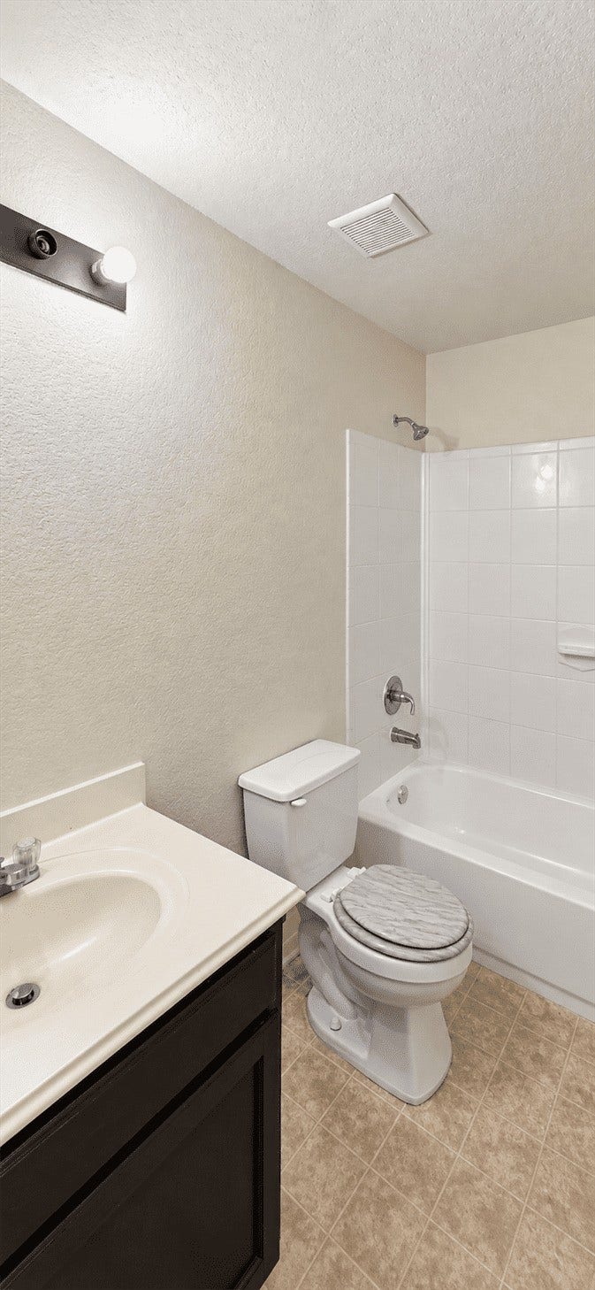 315 Remington Bridge Drive, Houston, TX 77073 315 Remington Bridge Drive, Houston, TX 77073