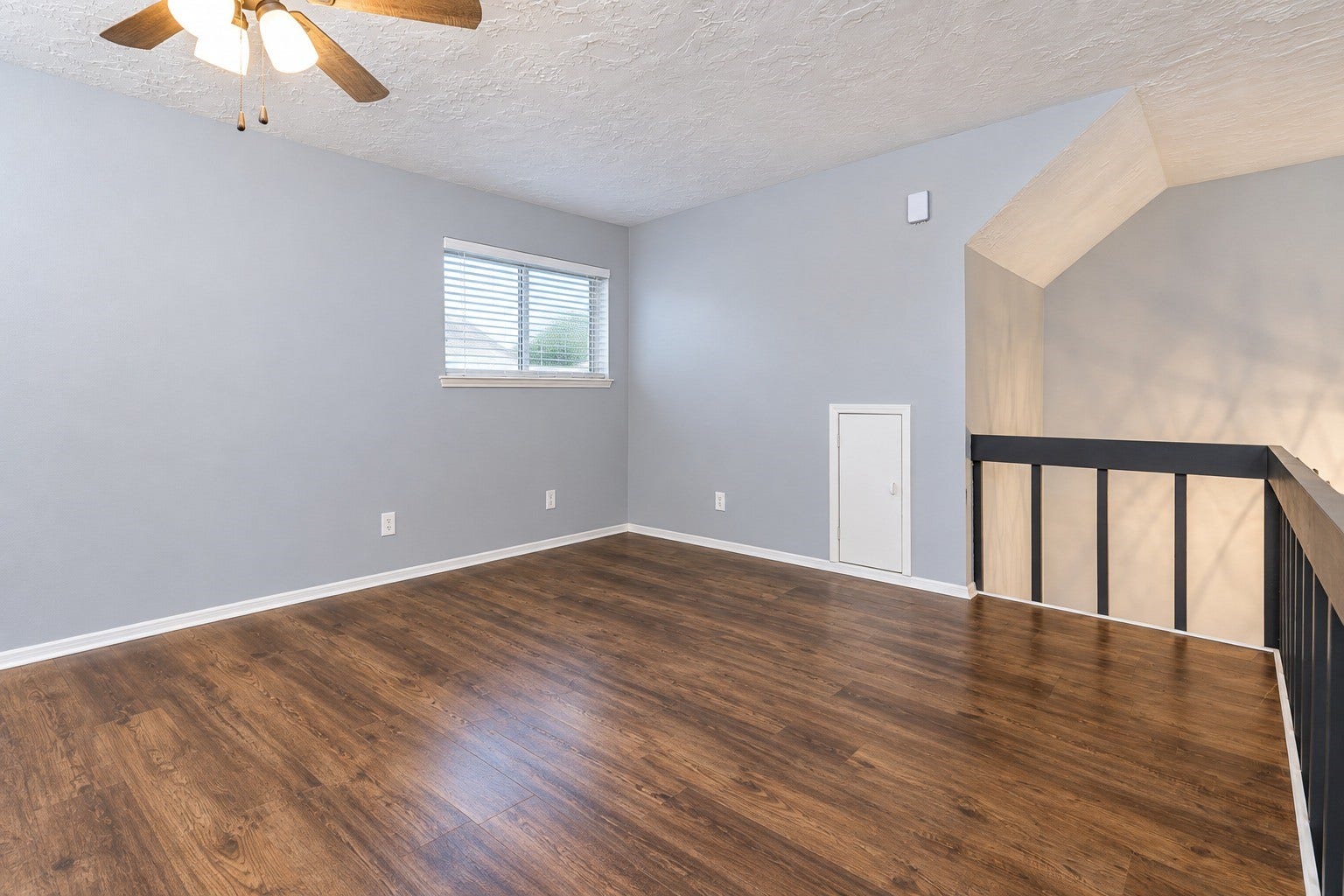 Loft area.. game room.. office. Floored storage in the attic