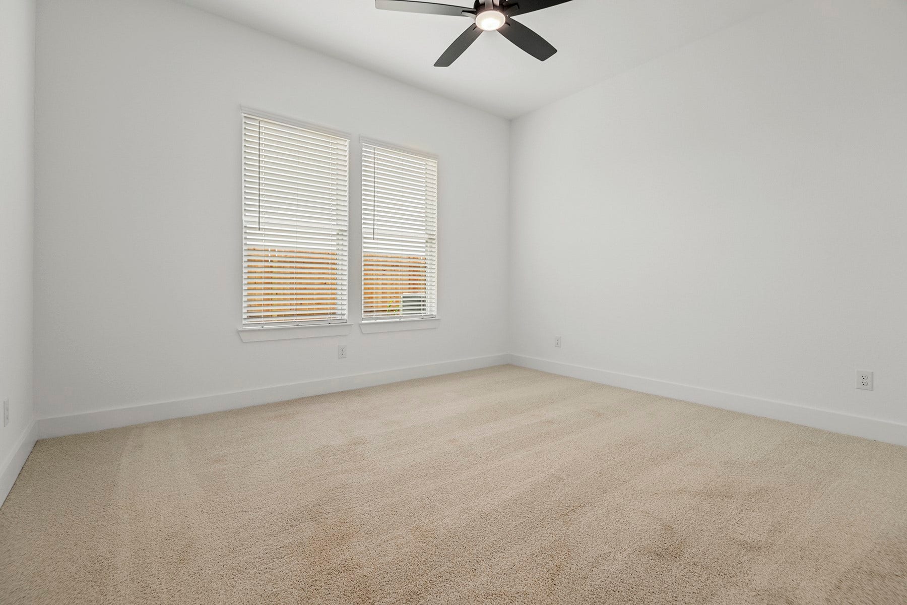 1816 Drover Lane, Rosenberg, TX 77471 1816 Drover Lane, Rosenberg, TX 77471