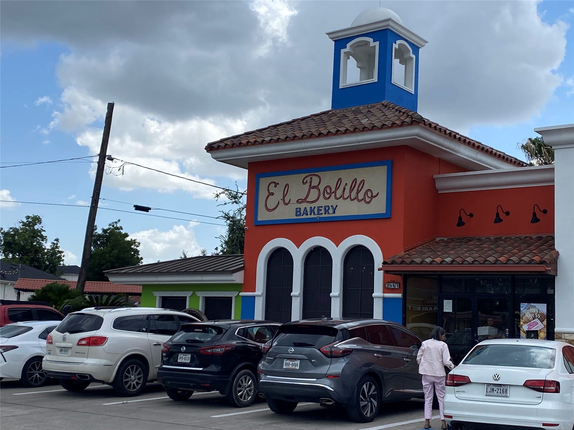 Nearby El Bolillo Bakery on Airline Drive.