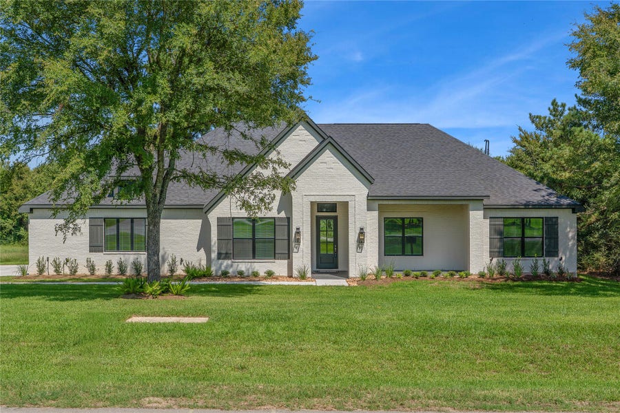 Property photo for 11540 Chapel Bend Drive, Montgomery, TX