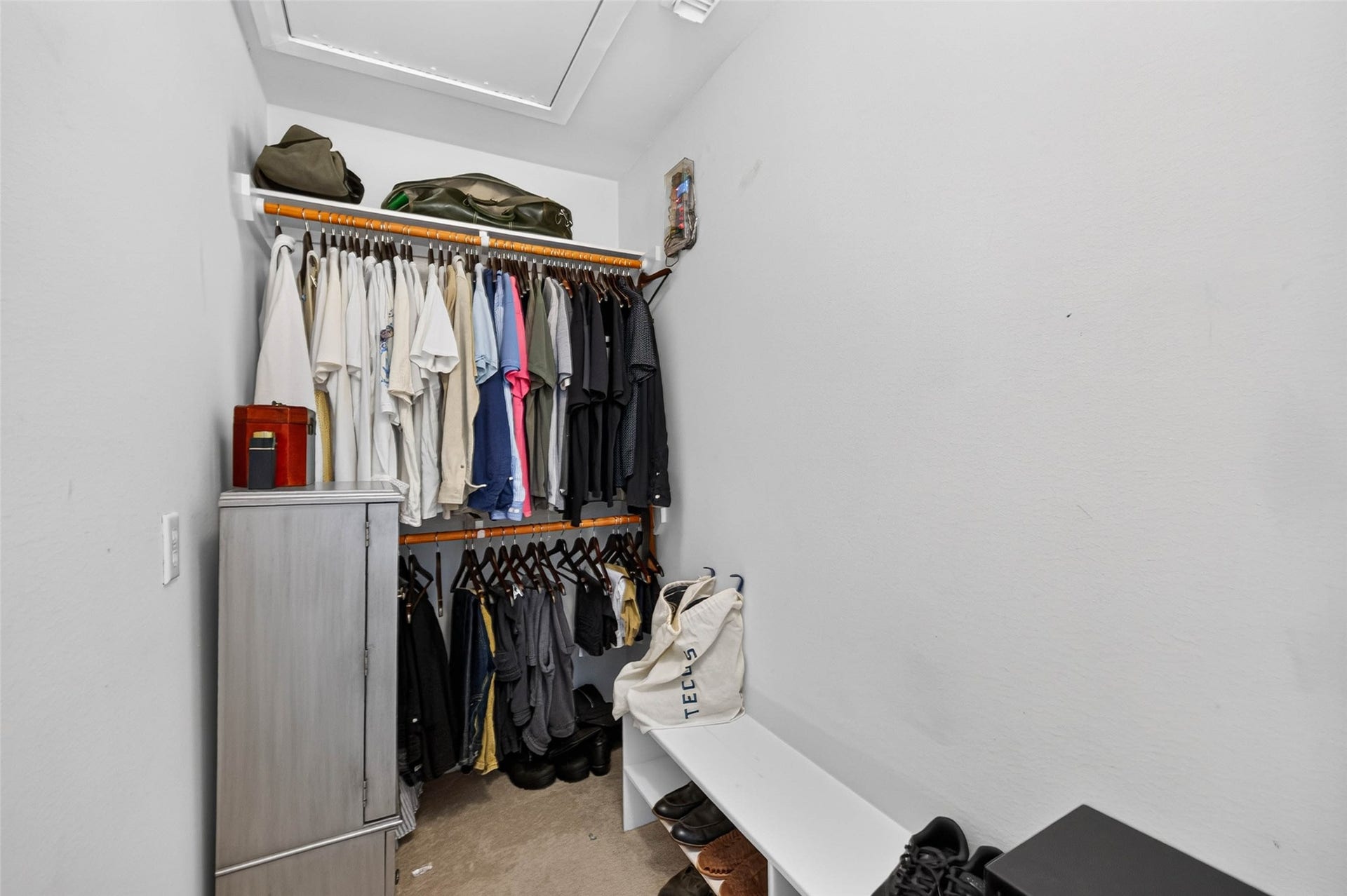 1223 Buckner Street, Houston, TX 77019 1223 Buckner Street, Houston, TX 77019