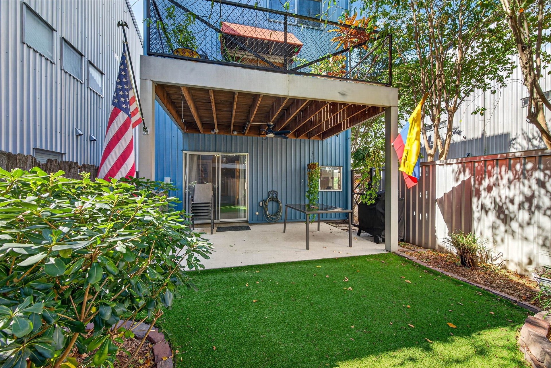 1223 Buckner Street, Houston, TX 77019 1223 Buckner Street, Houston, TX 77019