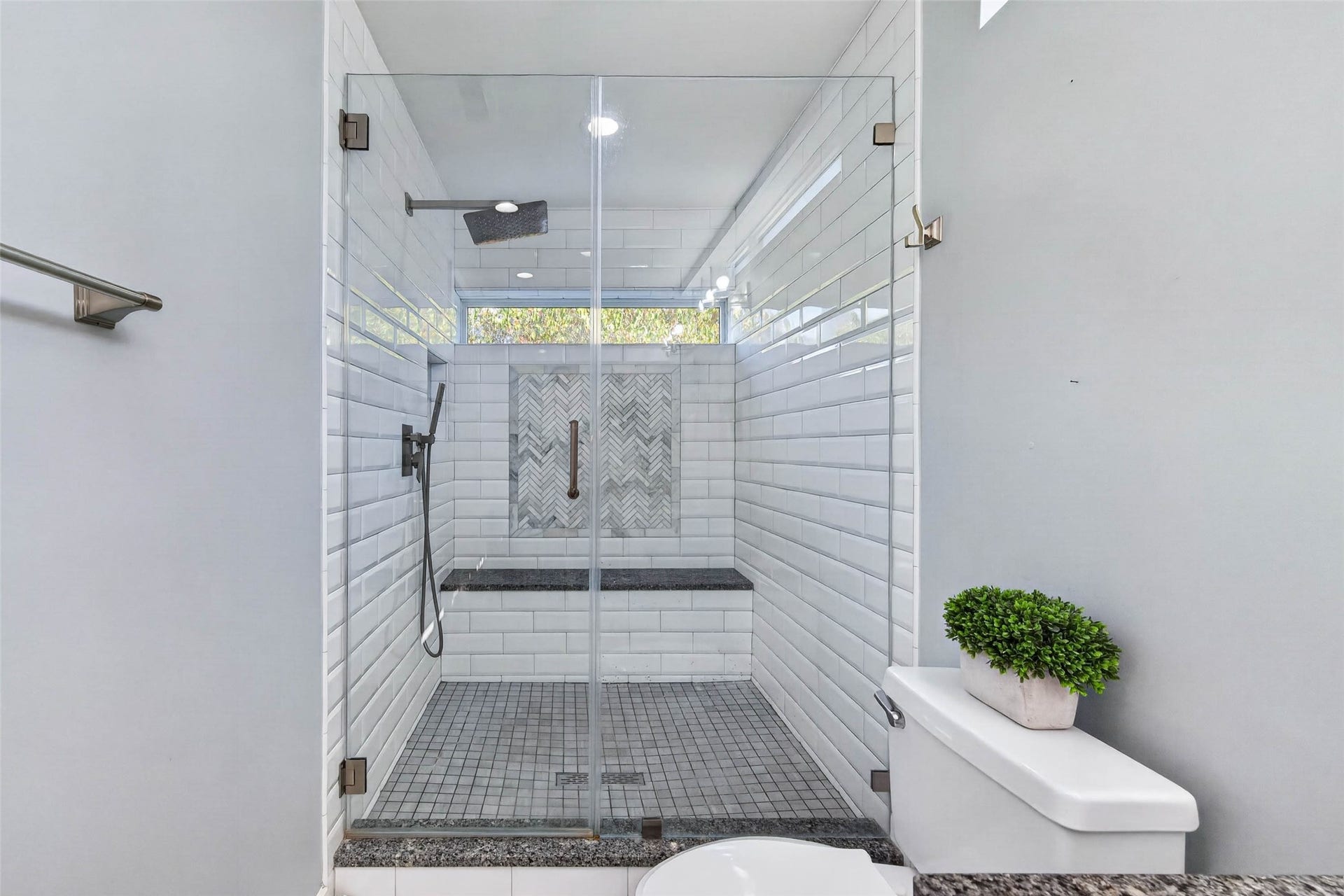 1223 Buckner Street, Houston, TX 77019 1223 Buckner Street, Houston, TX 77019
