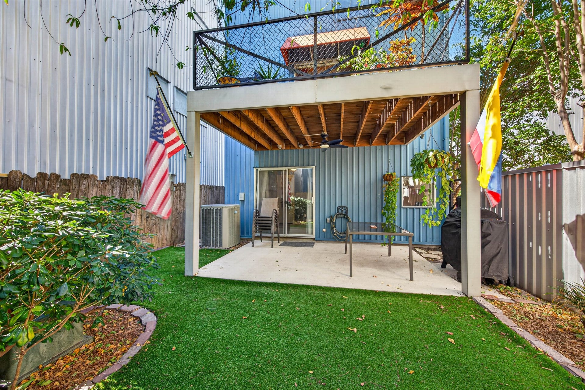 1223 Buckner Street, Houston, TX 77019 1223 Buckner Street, Houston, TX 77019