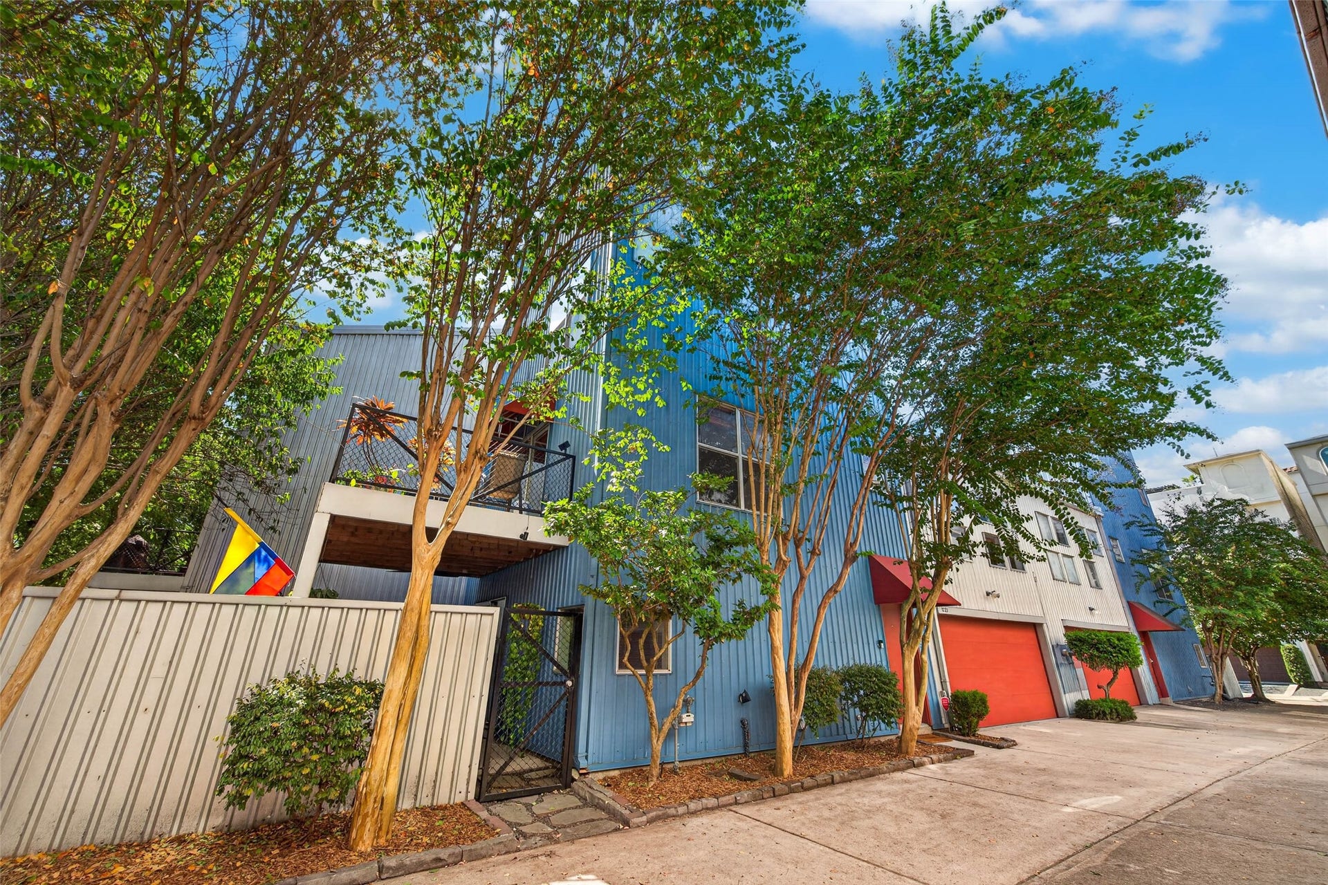1223 Buckner Street, Houston, TX 77019 1223 Buckner Street, Houston, TX 77019