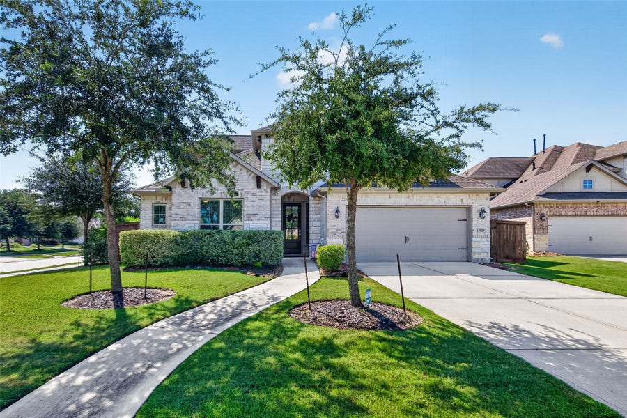 Property photo for 13118 Six Rivers Drive, Humble, TX