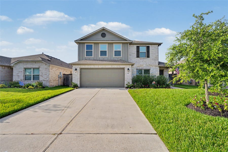 Property photo for 20815 Acorn Valley Drive, New Caney, TX