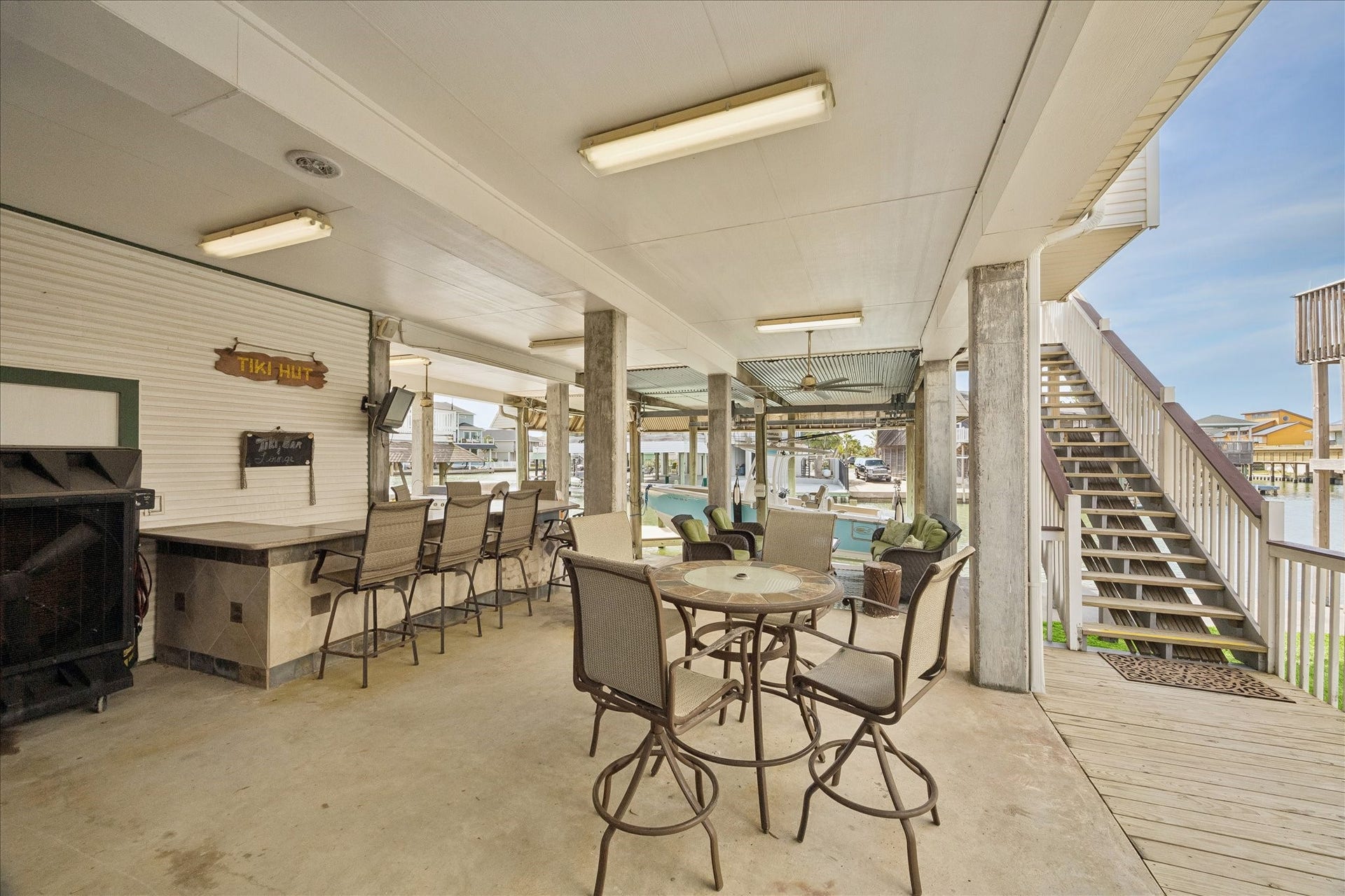 209 Bora Bora Drive, Tiki Island, TX 77554 209 Bora Bora Drive, Tiki Island, TX 77554