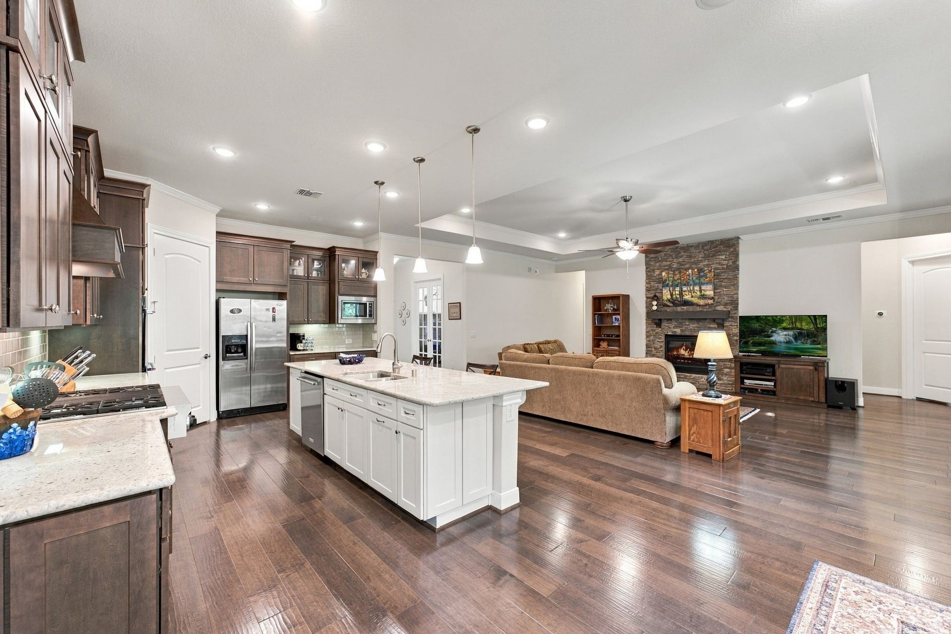 236 Appaloosa Court, The Woodlands, TX 77382 236 Appaloosa Court, The Woodlands, TX 77382