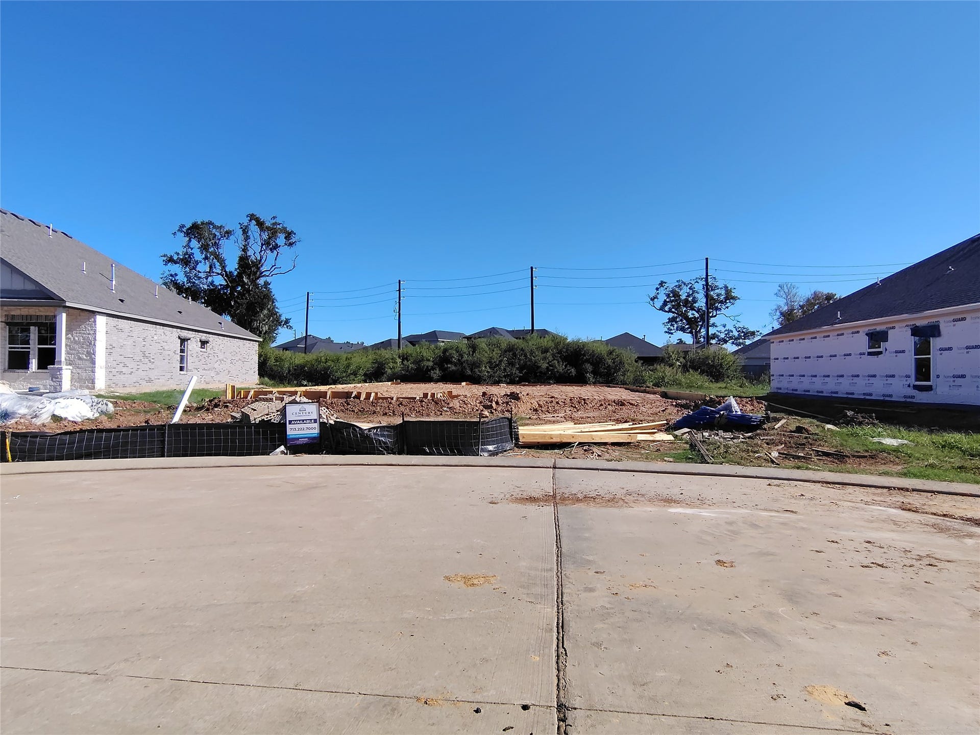 105 Lake Woodshore Court, Clute, TX 77531 105 Lake Woodshore Court, Clute, TX 77531