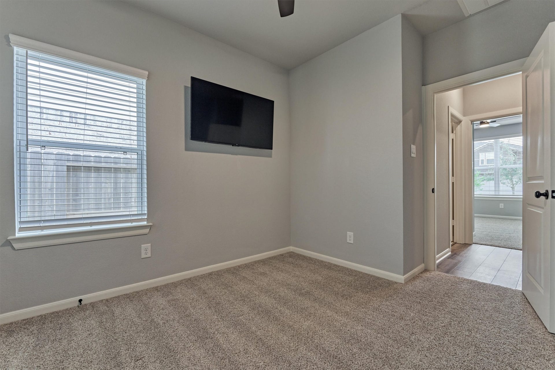 This home features ceiling fans in all bedrooms - a welcome upgrade!