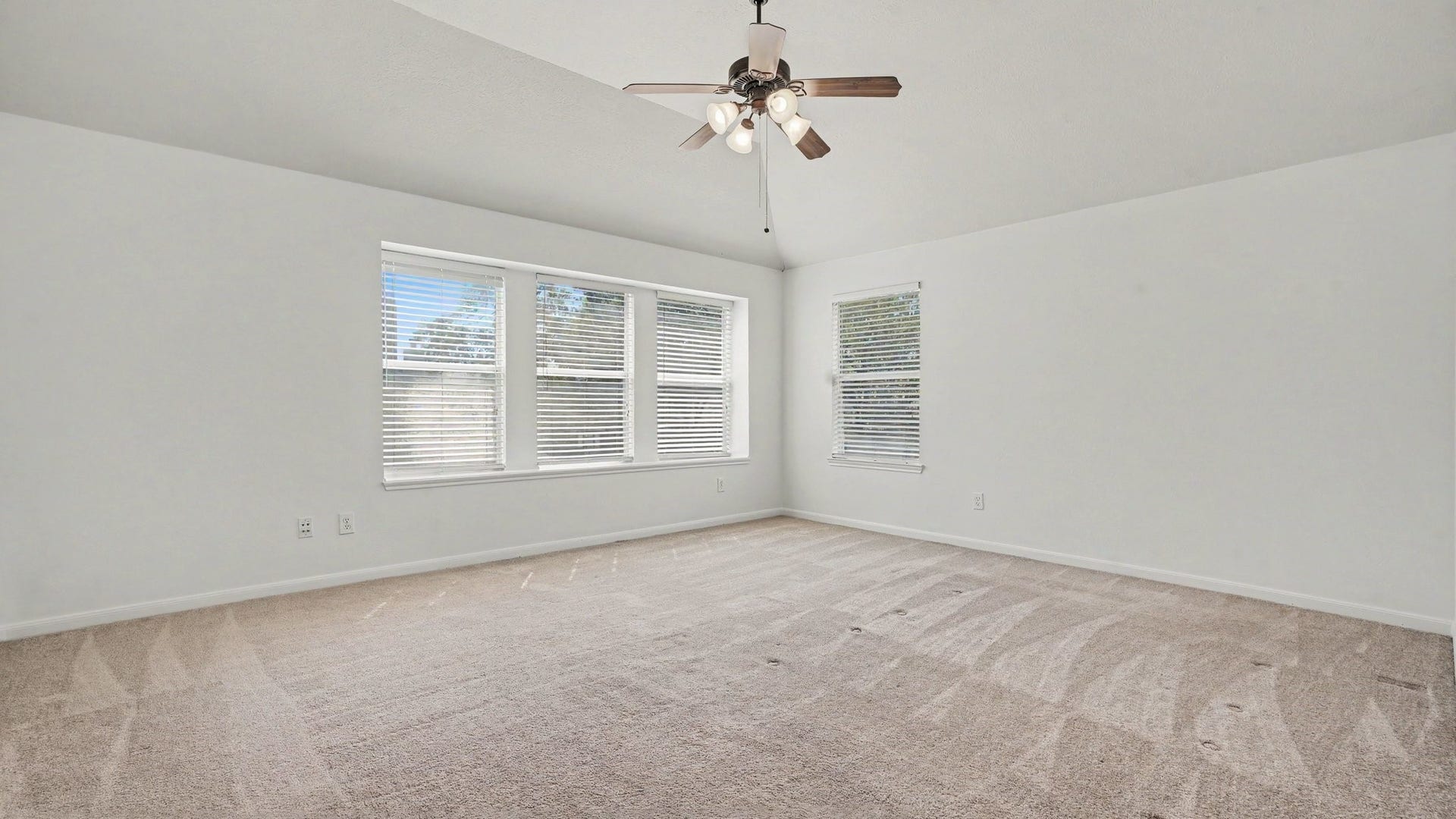 13711 Brighton Park Drive, Houston, TX 77044 13711 Brighton Park Drive, Houston, TX 77044