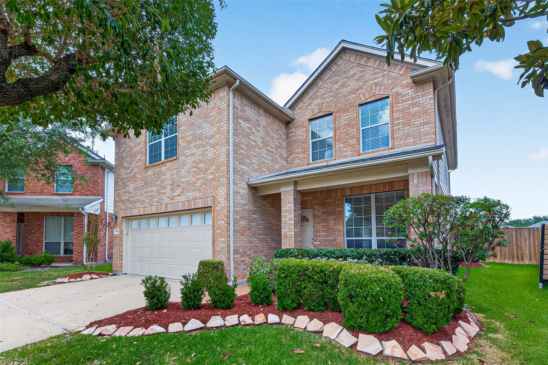 9238 Carlin Bend Lane, Houston, TX 77095