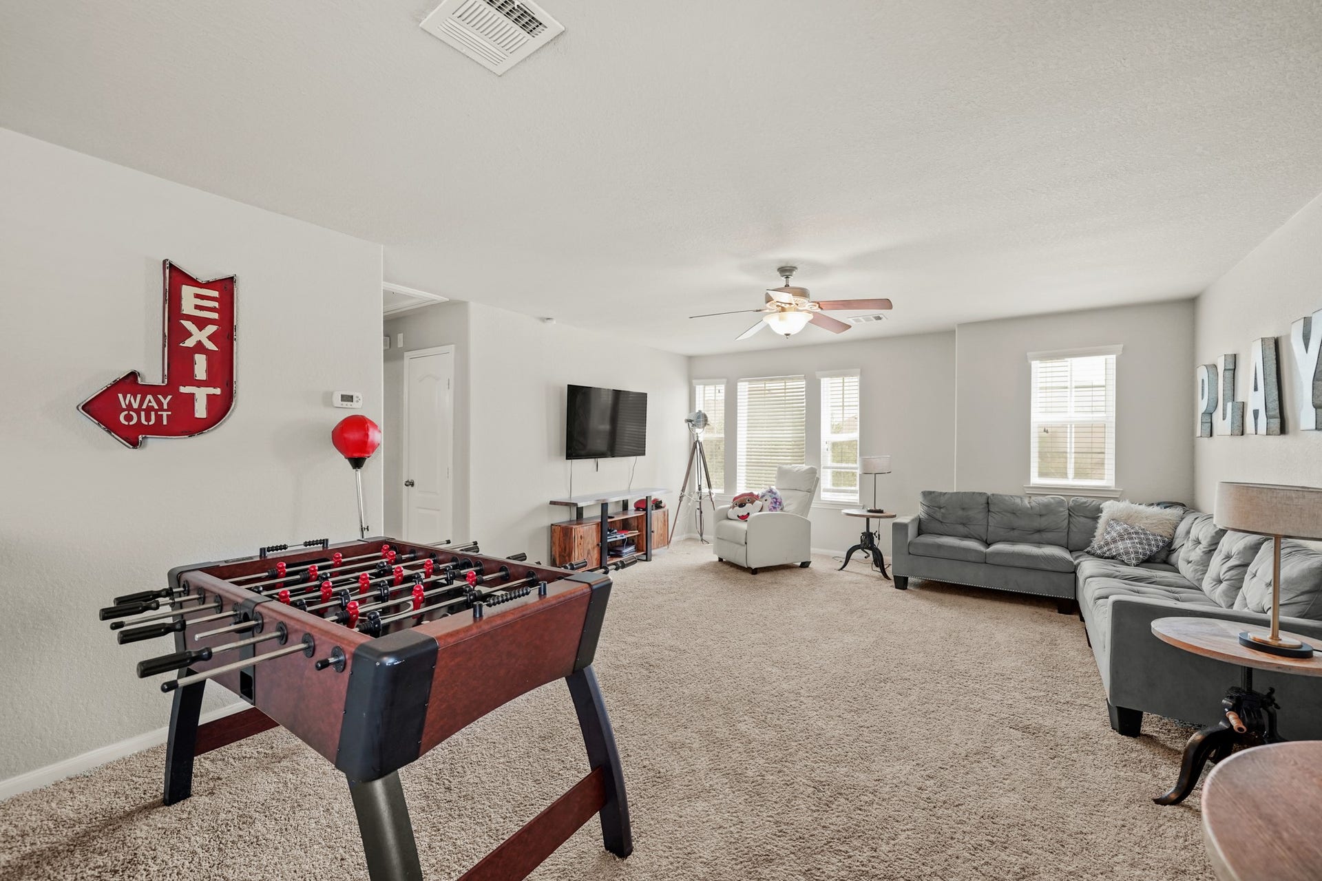 9957 Spring Rock Lane, Brookshire, TX 77423 9957 Spring Rock Lane, Brookshire, TX 77423
