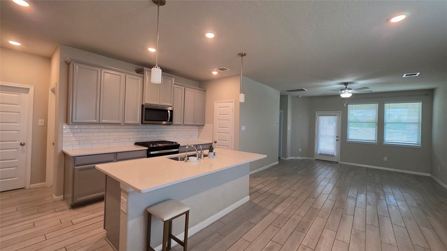 Property photo for 17446 Buckeye Branch, Conroe, TX
