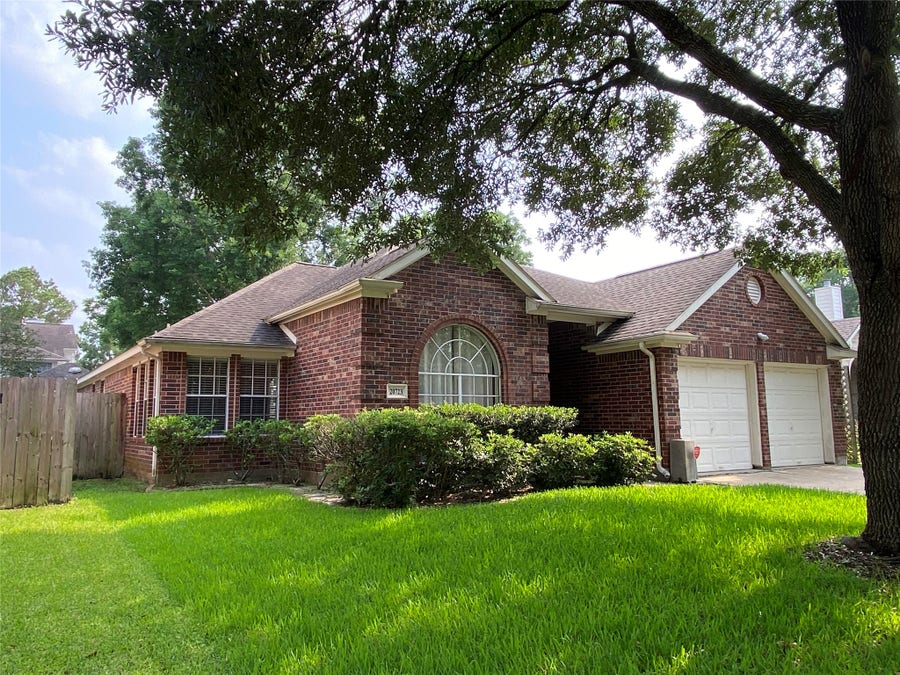 Property photo for 20723 Spring Rose Drive, Katy, TX