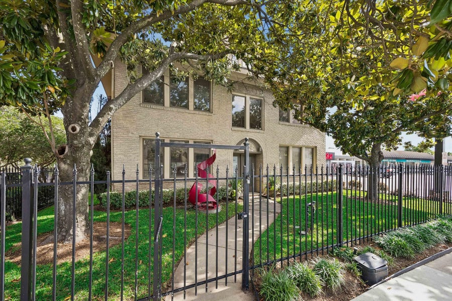 Property photo for 1601 Westheimer Road, #C, Houston, TX