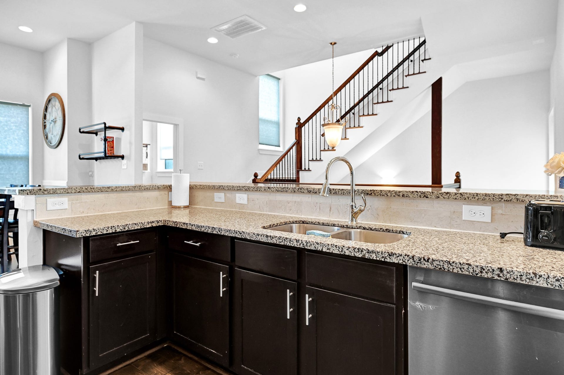 1518 Tarley Street, Houston, TX 77009 1518 Tarley Street, Houston, TX 77009