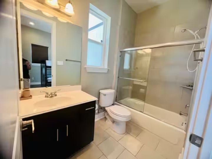 1518 Tarley Street, Houston, TX 77009 1518 Tarley Street, Houston, TX 77009