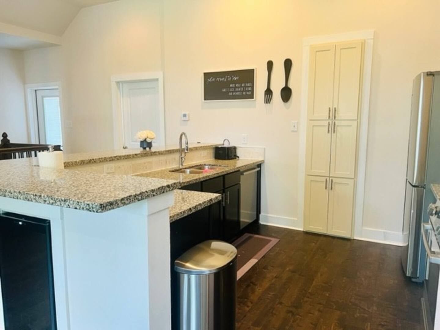 1518 Tarley Street, Houston, TX 77009 1518 Tarley Street, Houston, TX 77009