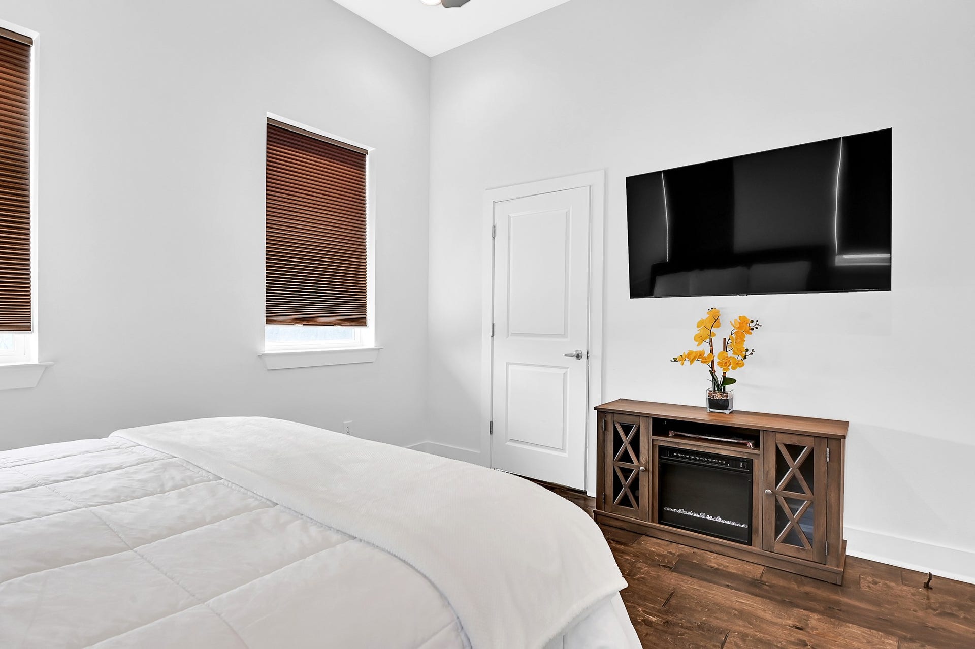 1518 Tarley Street, Houston, TX 77009 1518 Tarley Street, Houston, TX 77009