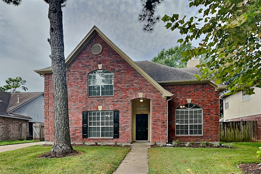 Property photo for 16819 Kettle Creek Drive, Spring, TX