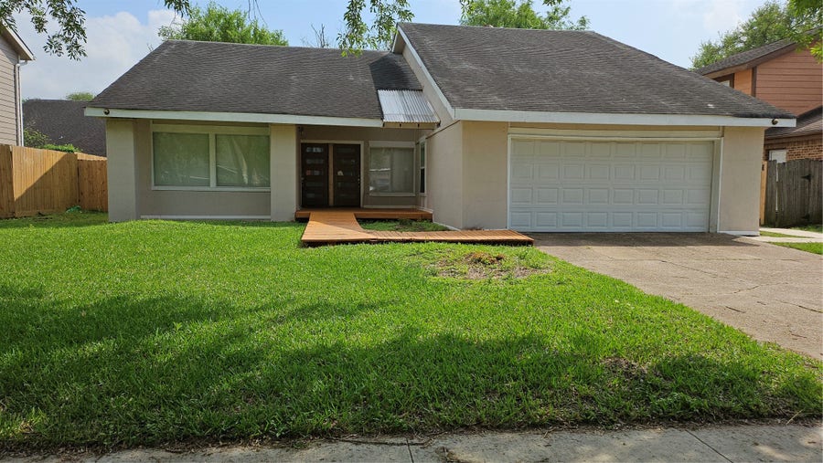 Property photo for 12807 Villawood Lane, Houston, TX