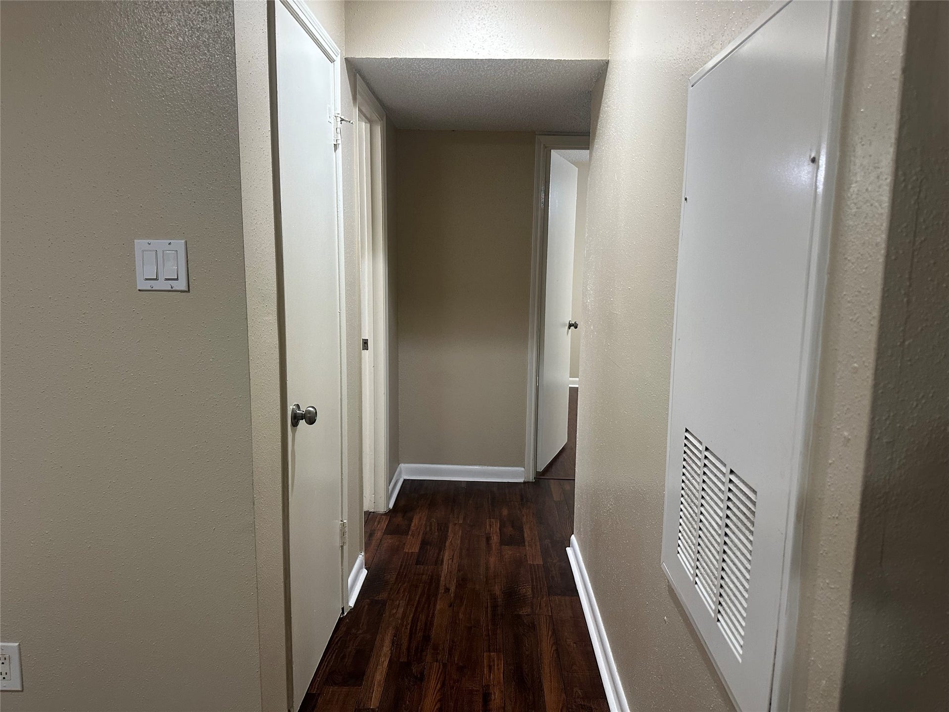 2750 Holly Hall Street, #703, Houston, TX 77054 Hallway to bedrooms (storage closet on the left)