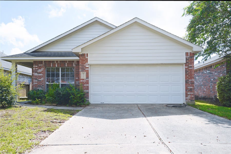 Property photo for 6415 Richland Hills Drive, Katy, TX