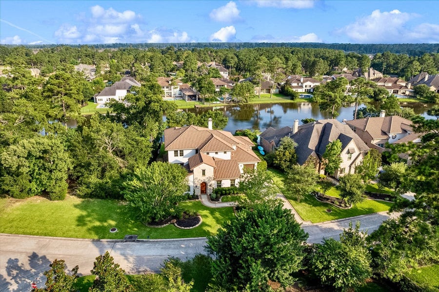 Property photo for 19 Paloma Bend Place, The Woodlands, TX