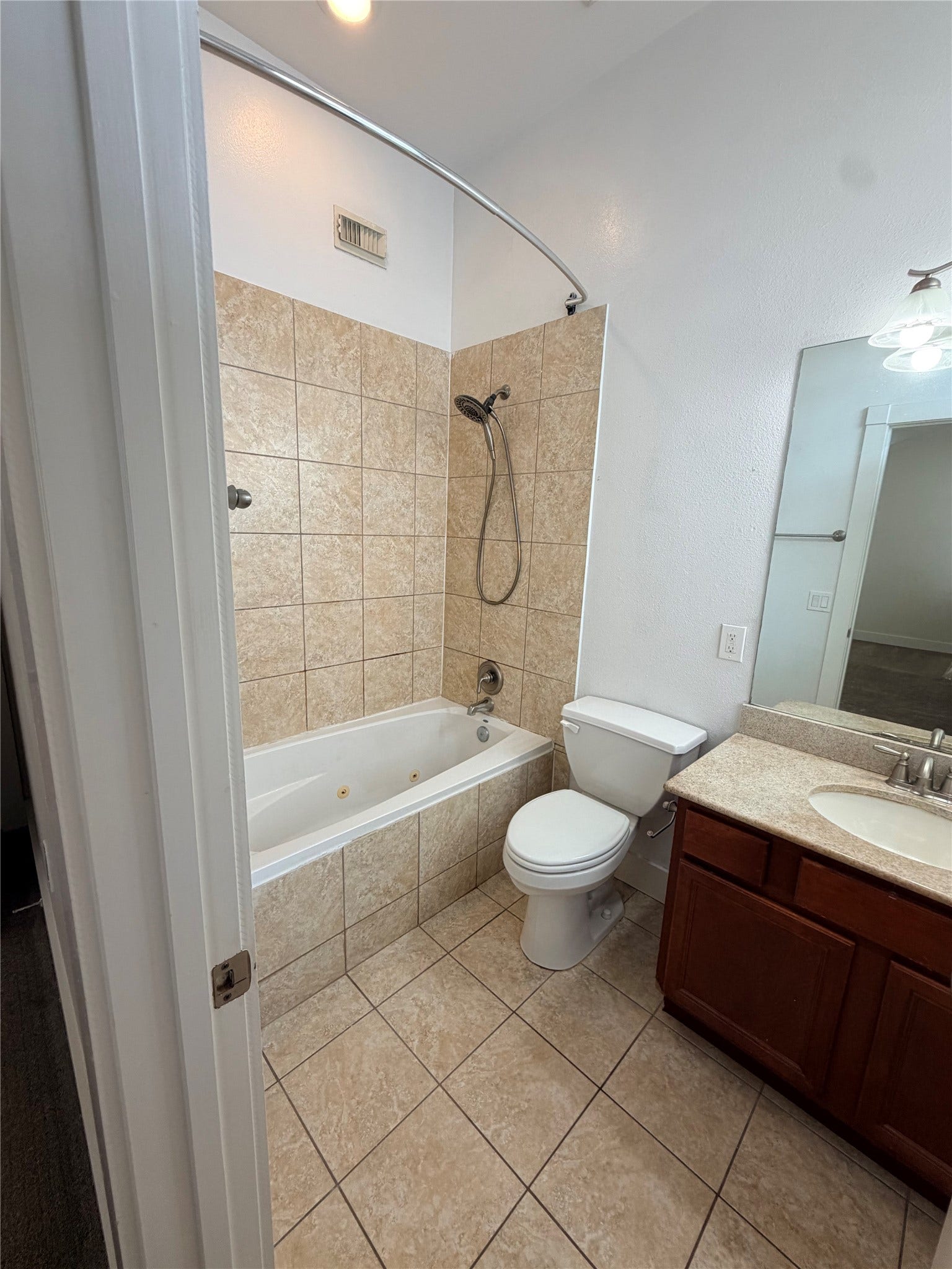 621 21st Street, #303, Galveston, TX 77550 621 21st Street, #303, Galveston, TX 77550