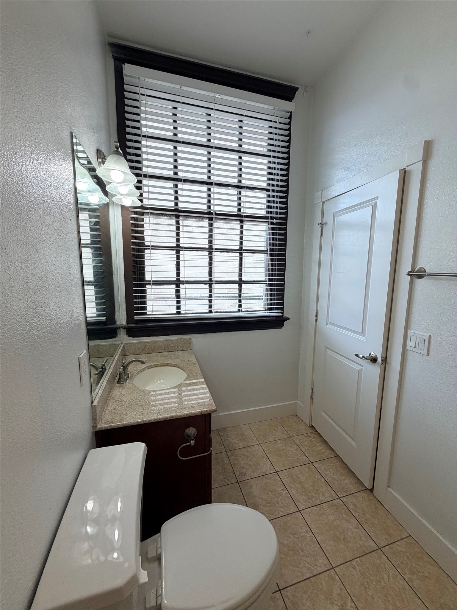 621 21st Street, #303, Galveston, TX 77550 621 21st Street, #303, Galveston, TX 77550