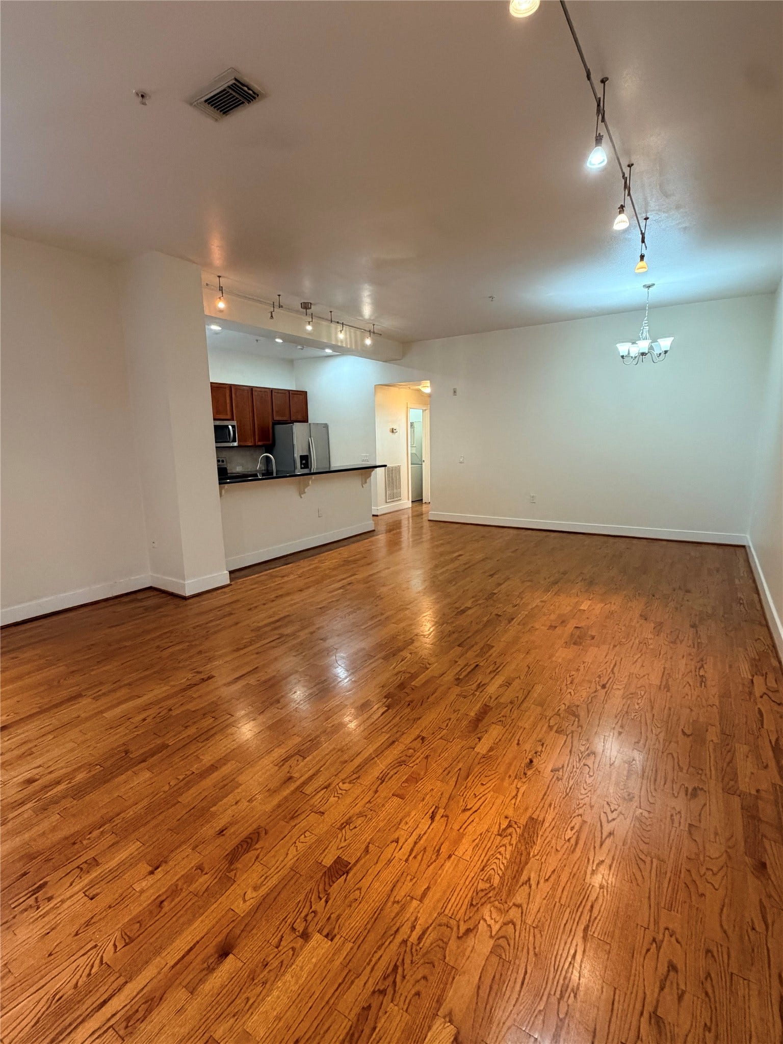 621 21st Street, #303, Galveston, TX 77550 621 21st Street, #303, Galveston, TX 77550
