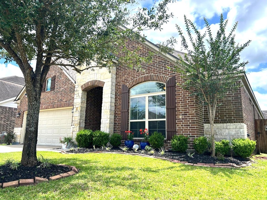 Property photo for 19023 Sweet Springs Lane, Cypress, TX