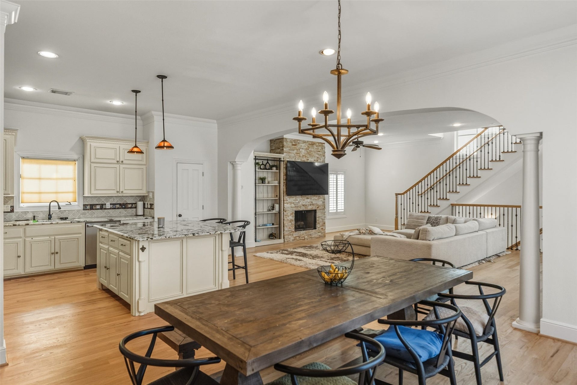 1302 Antoine Drive, #A, Houston, TX 77055