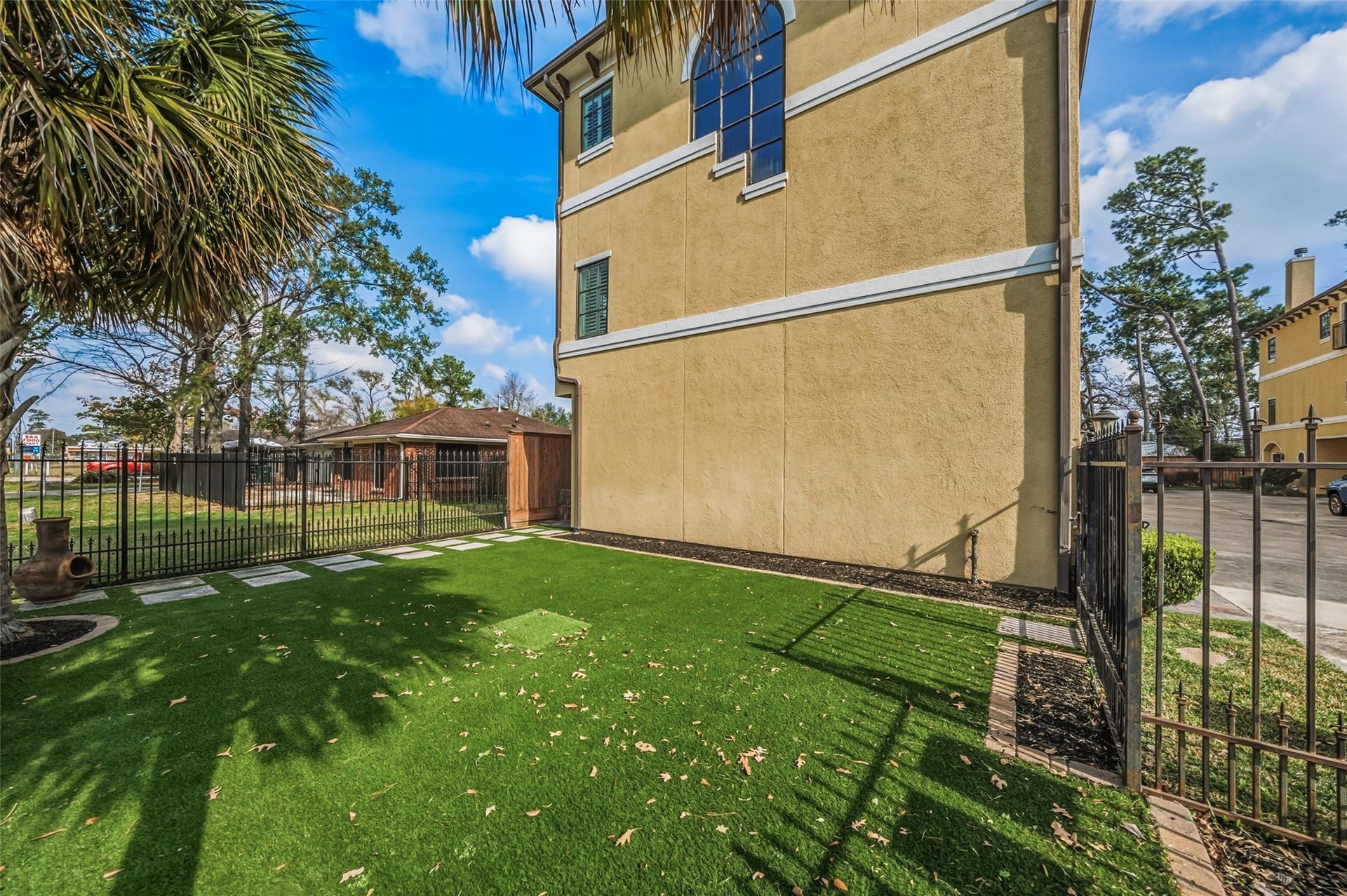 1302 Antoine Drive, #A, Houston, TX 77055