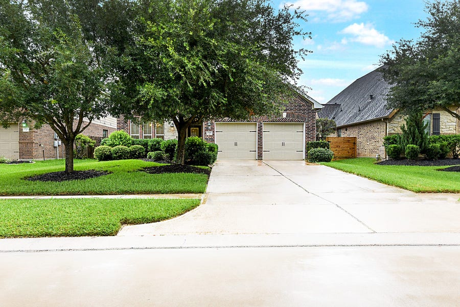 Property photo for 29142 Crested Butte Drive, Katy, TX