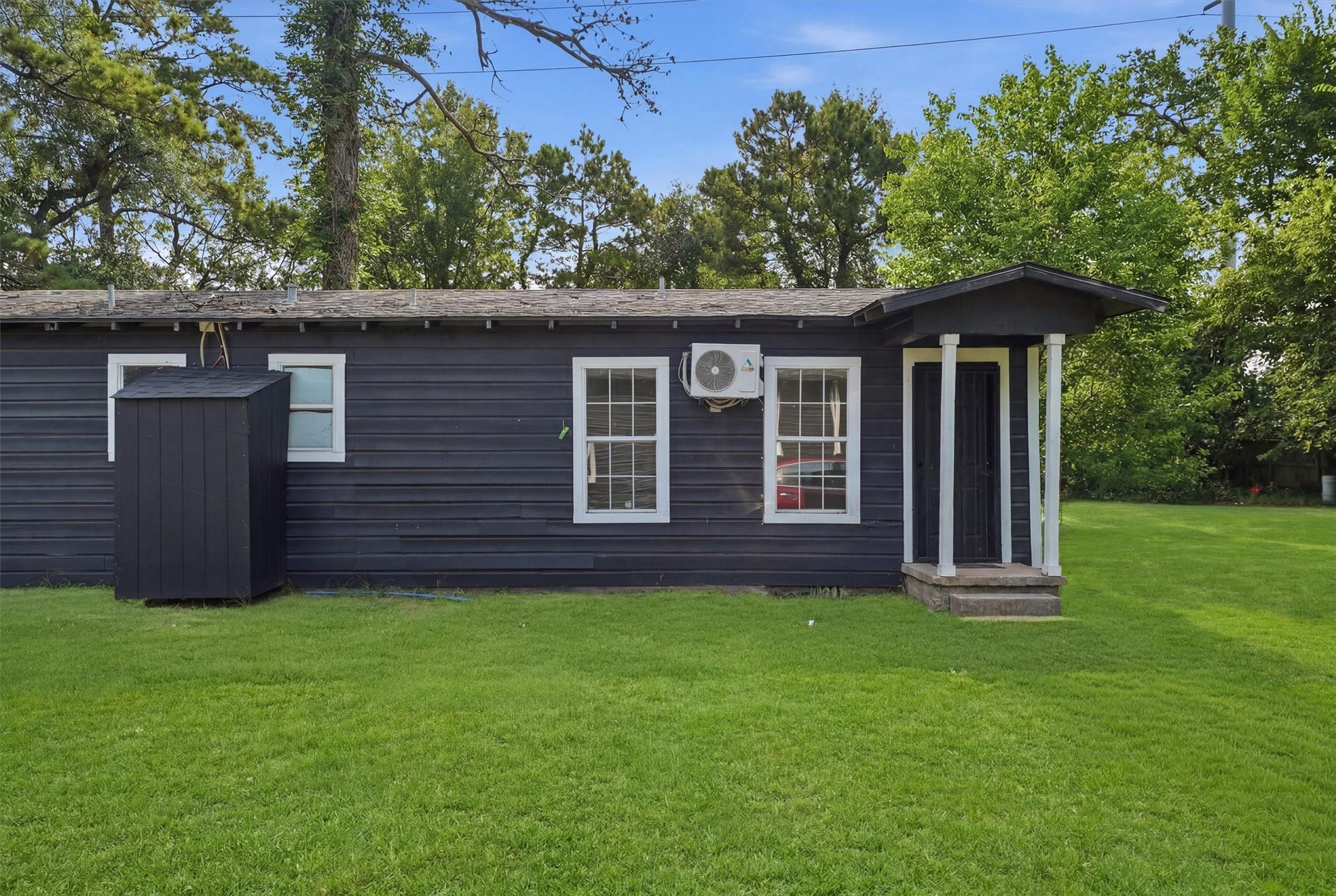 8038 Record Street, Houston, TX 77028