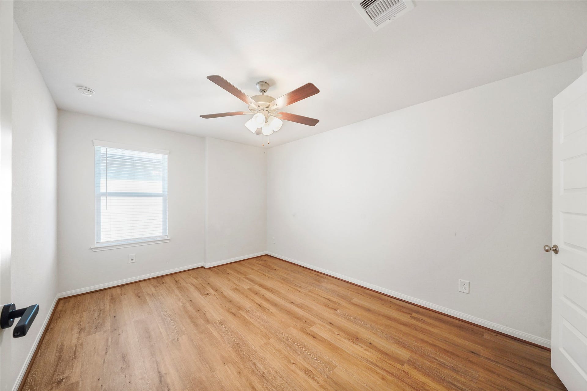 3314 Dry Creek Drive, Missouri City, TX 77459 3314 Dry Creek Drive, Missouri City, TX 77459