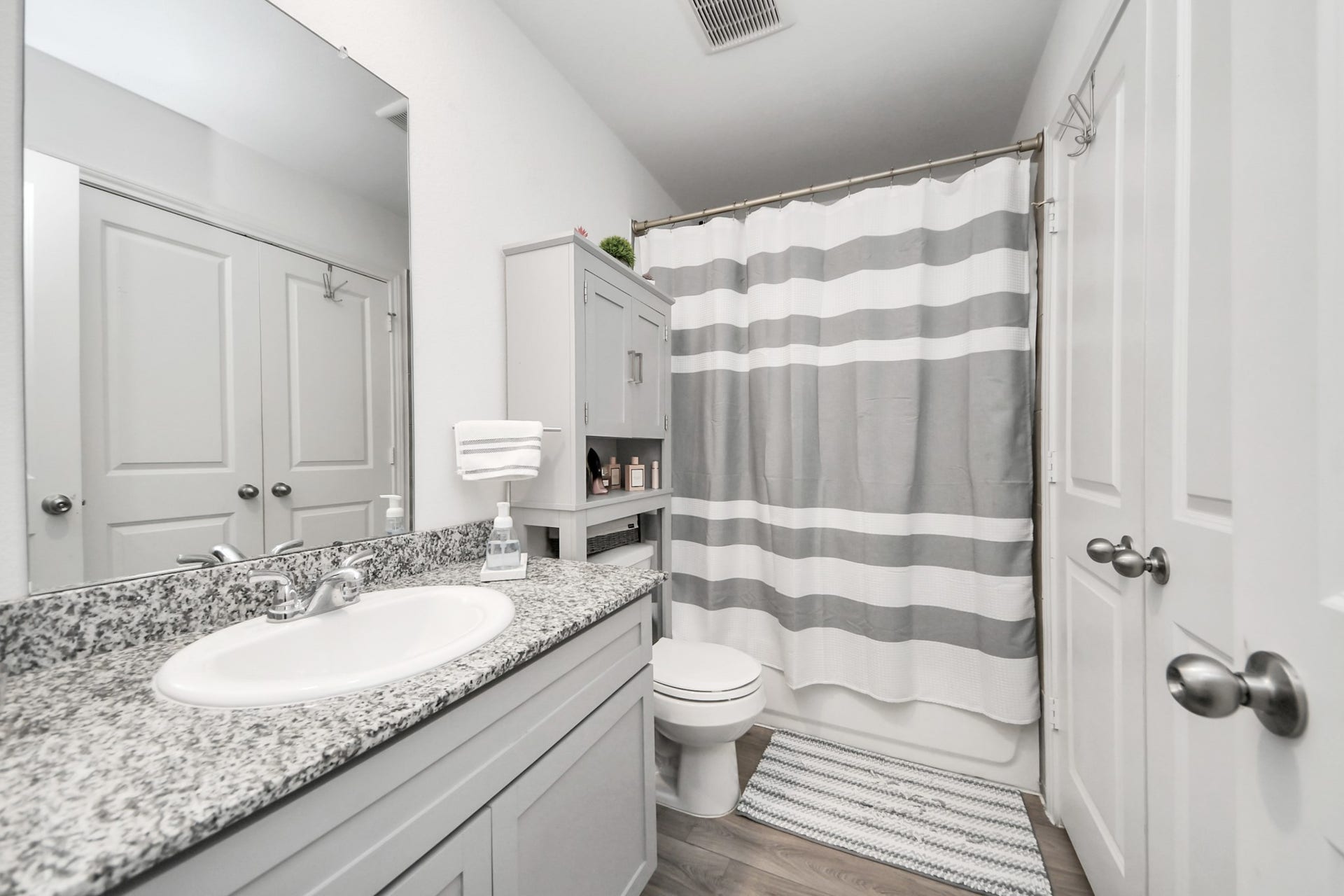 16536 Jasmine Marie Place, Conroe, TX 77306 16536 Jasmine Marie Place, Conroe, TX 77306